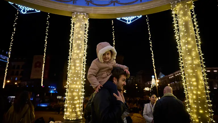 Encendido de las luces de Navidad de Pamplona 2024. PABLO LASAOSA