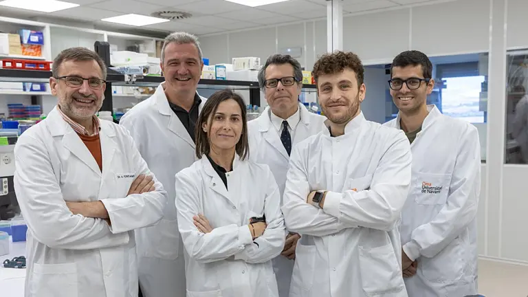 Antonio Fontanellas, Pedro Berraondo, Ana Sampedro, Matías Ávila, Francesco Urigo y Daniel Jericó, del grupo de investigación del Cima Universidad de Navarra. CEDIDA
