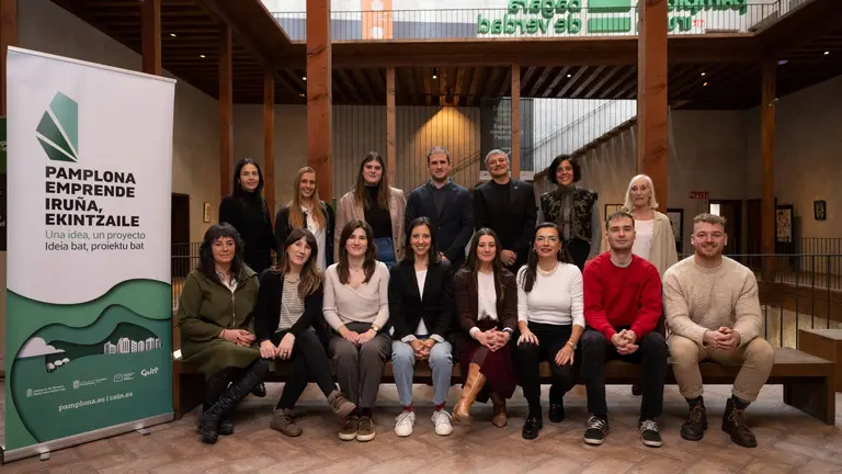 Imagen de familia de los participantes en Pamplona Emprende 2024. CEDIDA
