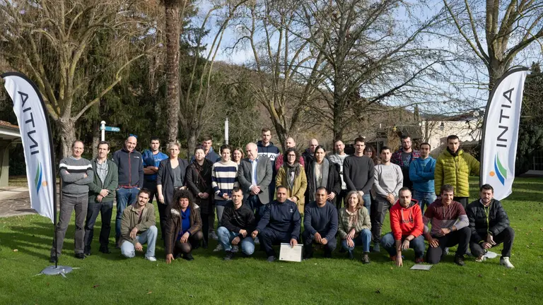 Jóvenes que han terminado la formación de INTIA. GOBIERNO DE NAVARRA