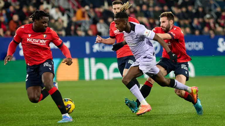 Partido entre CA Osasuna y Athletic Club disputado en el estadio de El Sadar en Pamplona. IÑIGO ALZUGARAY