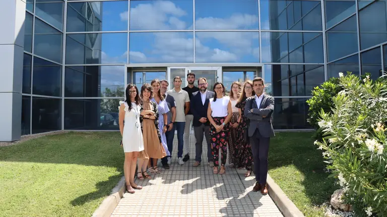 Fotografía de familia de los participantes en el proyecto Cricfood. CNTA