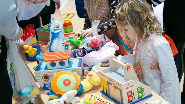 El Museo de Educación Ambiental ofrece al público infantil la oportunidad de intercambiar juguetes. CEDIDA