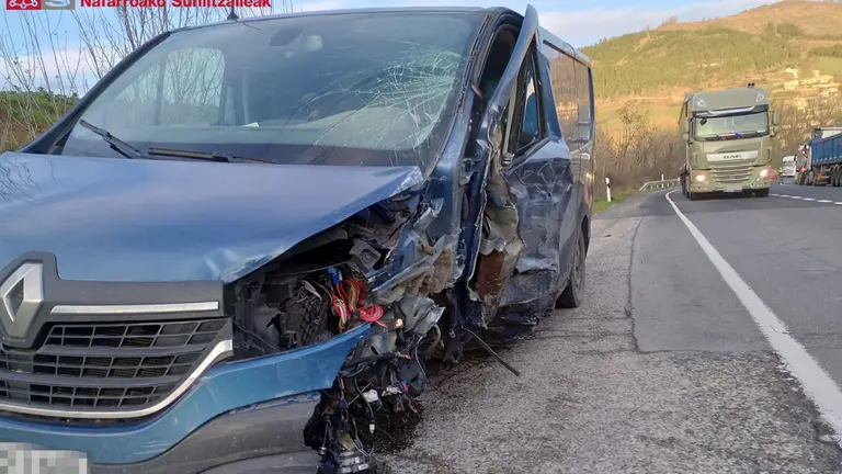 Accidente múltiple en Olloki. BOMBEROS DE NAVARRA