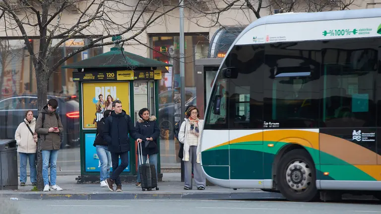 Huelga de villavesas en Pamplona. IÑIGO ALZUGARAY