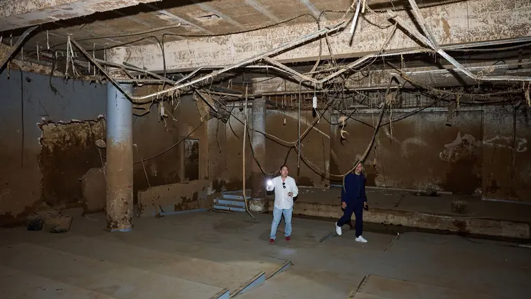 Visita de miembros de la Junta Directiva de Osasuna a Massanassa, lugar de origen del técnico Vicente Moreno. OSASUNA