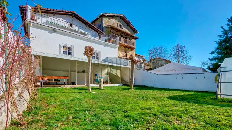 Casa en venta en Ostiz. IDEALISTA