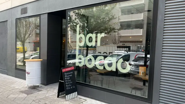 El nuevo bar Bocao, en la calle Fidel Lázaro Aparicio número 10 de Lezkairu, Pamplona. I.Z