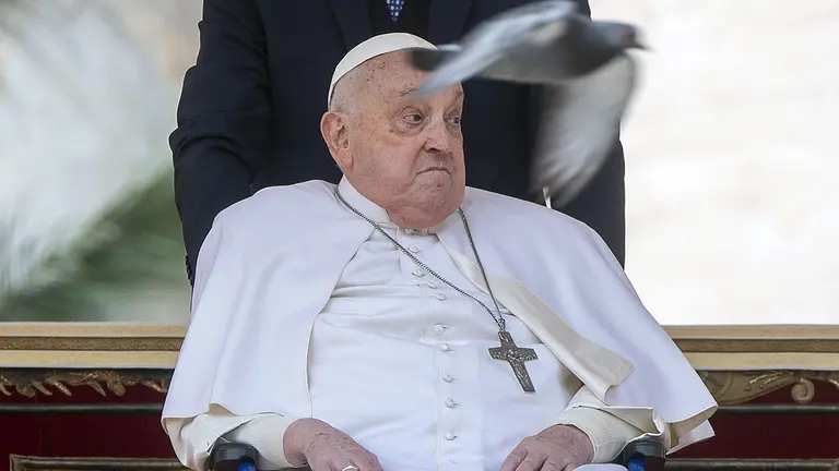 El Papa Francisco durante una aparición sorpresa en Roma. ALESSIA GIULIANI / Zuma Press / ContactoPhoto