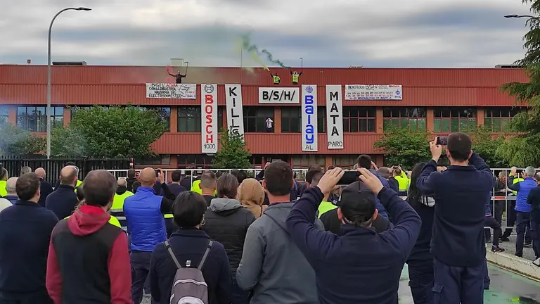 Concentración de trabajadores de BSH el pasado 8 de mayo. - EUROPA PRESS