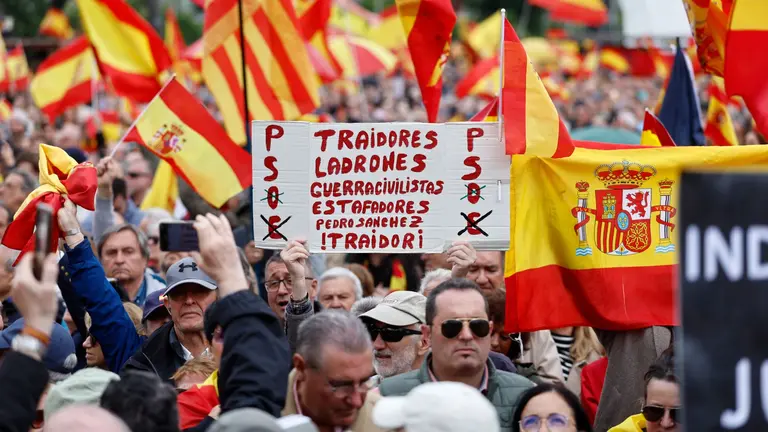 53aa0aa83b7fccfbabd04d06ce13491f40c4efb2 (1)