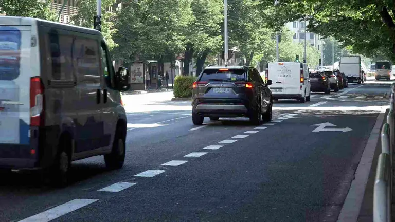 Avenida Baja Navarra de Pamplona, justo antes del cruce con la calle Bergamín. AYUNTAMIENTO DE PAMPLONA