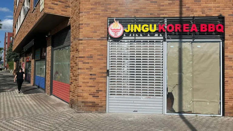 Fachada del restaurante de comida asiática Jingu Korea bbq. I.Z