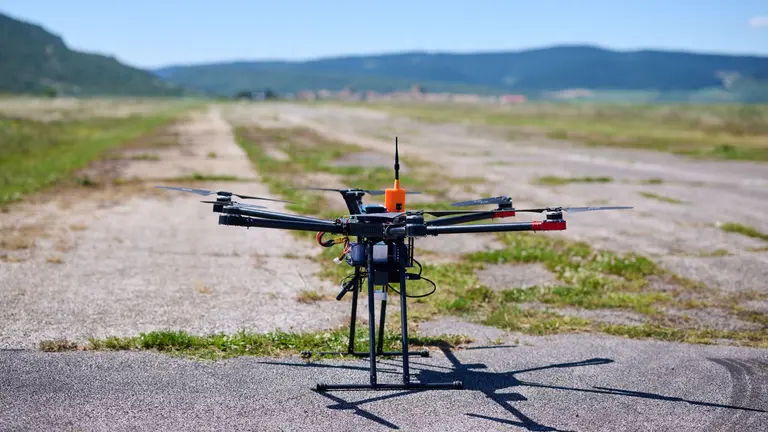 Imagen de un dron a punto de despegar. GOBIERNO DE NAVARRA