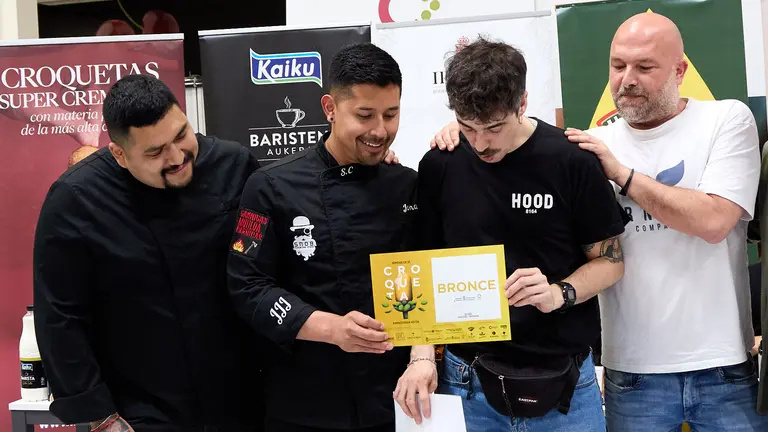 Entrega de premios de la VIII Semana de la Croqueta de Navarra. IÑIGO ALZUGARAY