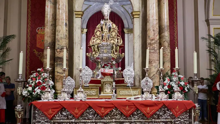 Sexta y &uacute;ltima Misa de Escalera de San Ferm&iacute;n 2025 con motivo del 6 de junio. I&Ntilde;IGO ALZUGARAY