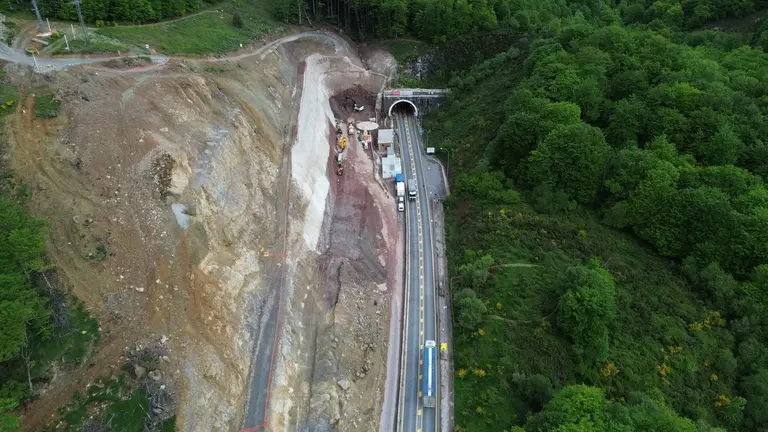 Estado de las obras en la boca sur del túnel de Belate.  GOBIERNO DE NAVARRA