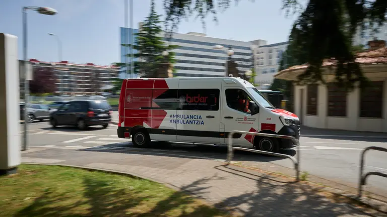 Ambulancia de la empresa pública Bidean. PABLO LASAOSA