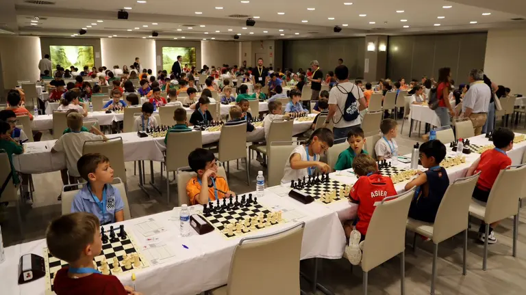 Más de 200 jóvenes ajedrecistas compiten este fin de semana en Pamplona en el I Open Promesas del Ajedrez. CEDIDA