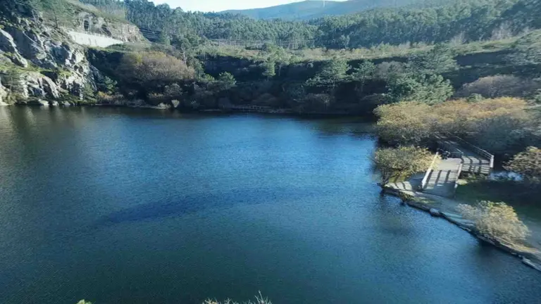 Laguna de Pedras Miúdas, en Catoira (Pontevedra), donde tuvo lugar el suceso. GOOGLEMAPS