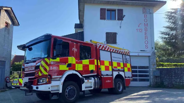 Nevo camión de bomberos para el parque de Burguete. GOBIERNO DE NAVARRA