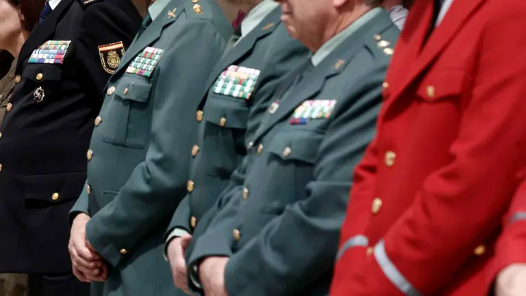 Miembros de Policía Nacional, Guardia Civil y Policia Foral en un acto. EFE/ Jesús Diges