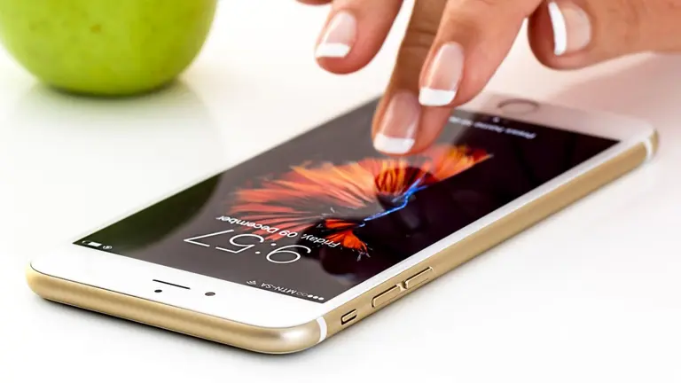 Caja Rural de Navarra incorpora Bizum para clientes de 14 a 17 años con control parental. CEDIDA