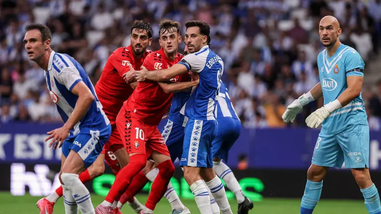 Aimar Oroz y Catena durante el partido ante el Espanyol. AFP7 / EUROPA PRESS
