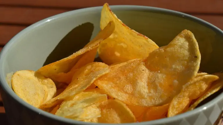 Patatas fritas estilo chips. ARCHIVO