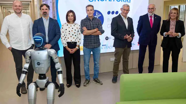 El vicepresidente Taberna y el consejero Domínguez presentan nuevos equipos de secuenciación masiva de ADN para avanzar en el uso del genoma humano como herramienta clave de la medicina de precisión. GOBIERNO DE NAVARRA