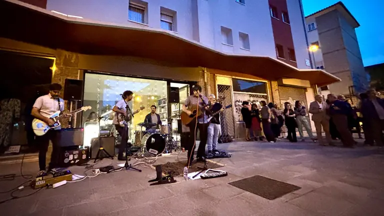 Imagen de la fiesta de inauguración del nuevo estudio de arquitectura Rue Espace. CEDIDA
