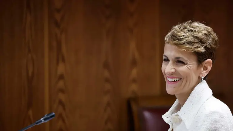 La presidenta del Gobierno de Navarra, María Chivite, comparece este lunes, en la comisión de investigación del caso Koldo en el Senado, donde PP, Vox y UPN exigen que explique la relación del PSN, el partido que lidera, con la presunta trama de corrupción en la que están investigados, entre otros, José Luis Ábalos y Santos Cerdán, ex secretarios de Organización del PSOE.EFE/ Sergio Perez