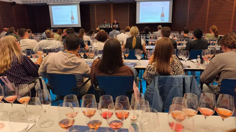 Los rosados D.O. Navarra brillan en San Sebastian Gastronomika con una cata de alto nivel. CEDIDA