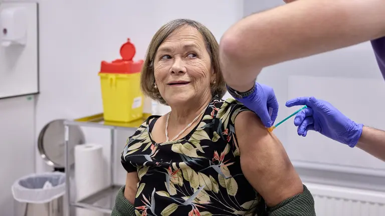 Paciente de Barañain que ha abierto la campaña de la gripe 25-26. GOBIERNO DE NAVARRA