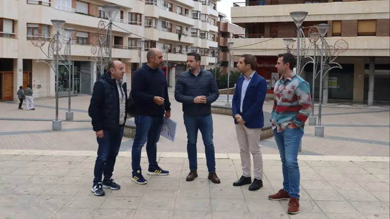 El Ayuntamiento de Tudela firma un convenio para eliminar las barreras arquitectónicas en la plaza Sancho VII El Fuerte. CEDIDA