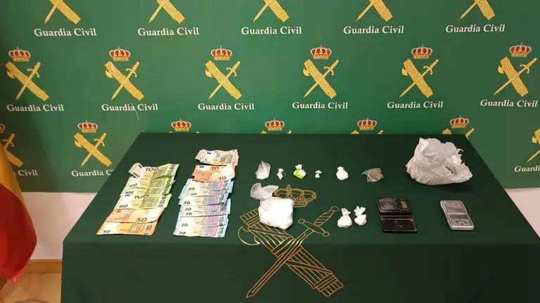 Dos arrestados en Barañáin tras desmantelar un punto de venta de droga que operaba en una vivienda. CEDIDA