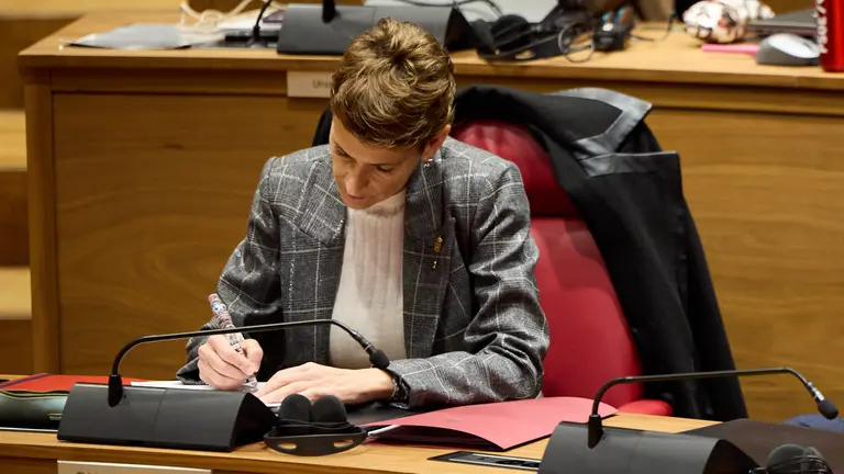 Pleno del Parlamento de Navarra. IÑIGO ALZUGARAY