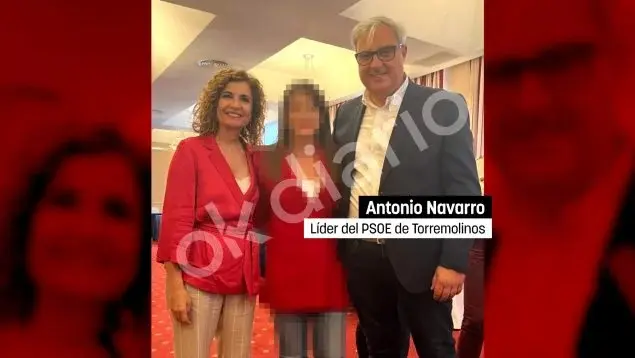 la-foto-del-lider-del-psoe-de-torremolinos-con-montero-interior-635x358