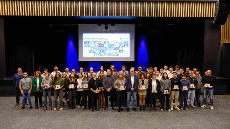 Recepci&oacute;n del Ayuntamiento de Pamplona a los deportistas m&aacute;s destacados de 2025. AYUNTAMIENTO DE PAMPLONA