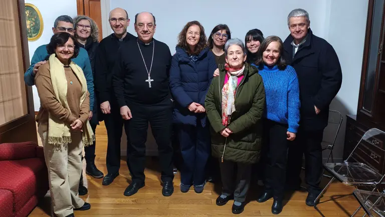 Milagros Quinta, Jos&eacute; Manuel Garc&iacute;a de Eulate, Conchi Jim&eacute;nez, Abel Arrieta, Florencio Rosell&oacute;, Noelia Mart&iacute;n, Natalia Viaga, Josefina Go&ntilde;i, Mar&iacute;a Navarro, Katya Palafox y Juan Zabala
ARZOBISPADO DE PAMPLONA Y TUDELA