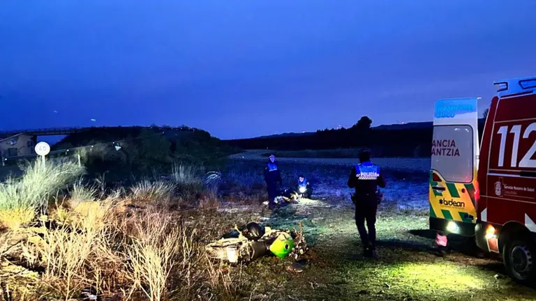 Imagen del accidente ocurrido tras la persecuci&oacute;n. POLIC&Iacute;A LOCAL DE TUDELA
