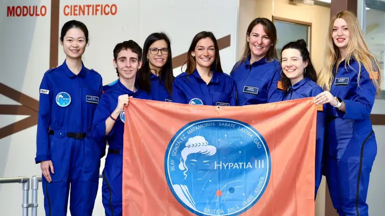 Imagen de las tripulantes de la misi&oacute;n Hypatia III. FUNDACI&Oacute;N "LA CAIXA"