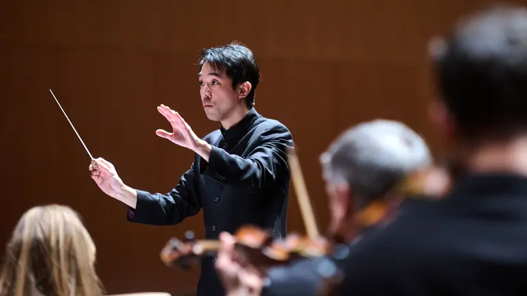 El m&uacute;sico Perry So en una actuaci&oacute;n. ORQUESTA SINF&Oacute;NICA DE NAVARRA