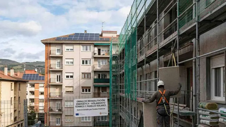 Imagen de una reforma en vivienda. IA