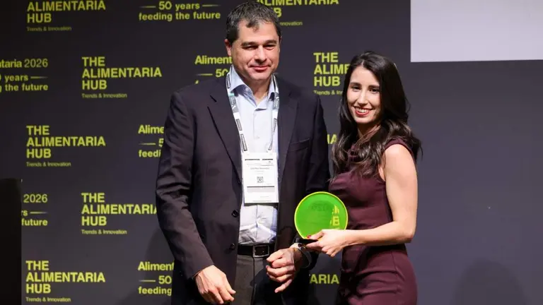 Laura Agorreta, Product Manager de Platos Refrigerados de Carretilla, fue la encargada de recoger el galard&oacute;n en la entrega de premios celebrada ayer en Barcelona: