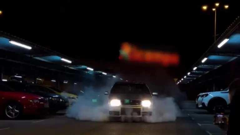 La Guardia Civil disuelve en La Rioja una concentraci&oacute;n de veh&iacute;culos destinada a realizar carreras ilegales. EUROPA PRESS