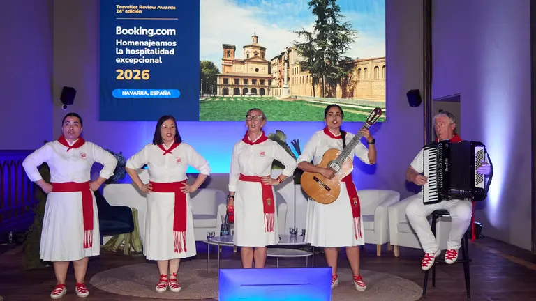 Entrega de los Traveller Review Awards 2026 que reconocen a los alojamientos y destinos m&aacute;s acogedores y que en esta ocasi&oacute;n sit&uacute;an a Navarra como la regi&oacute;n m&aacute;s acogedora. I&Ntilde;IGO ALZUGARAY