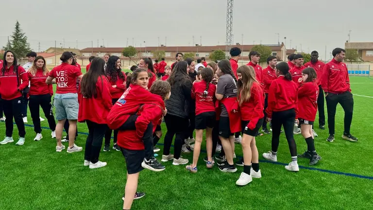 Inauguraci&oacute;n del campo de f&uacute;tbol de Castej&oacute;n. CEDIDA