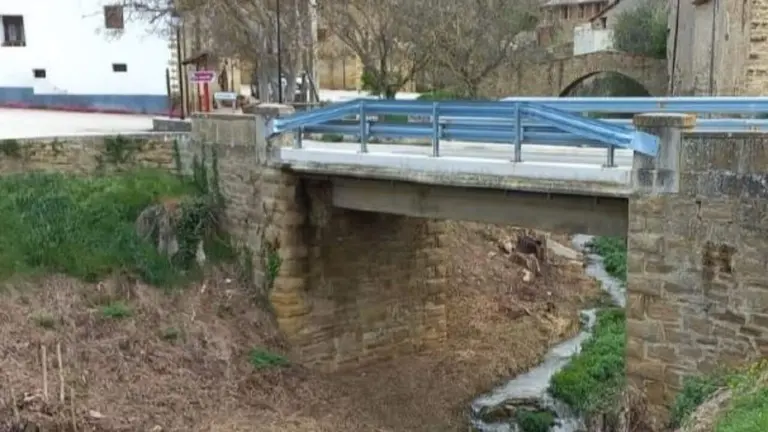 Puente de Olleta junto al cual se ubicar&aacute; la nueva pasarela peatonal y ciclable. GOBIERNO DE NAVARRA