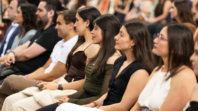 Acto de graduaci&oacute;n de m&aacute;steres en la UPNA re&uacute;ne a 539 estudiantes en Navarra.